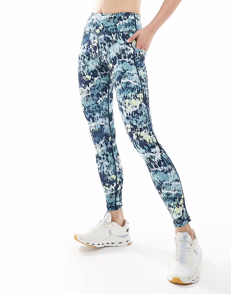 

Леггинсы Influential II от Dare 2b Women's в черном цвете