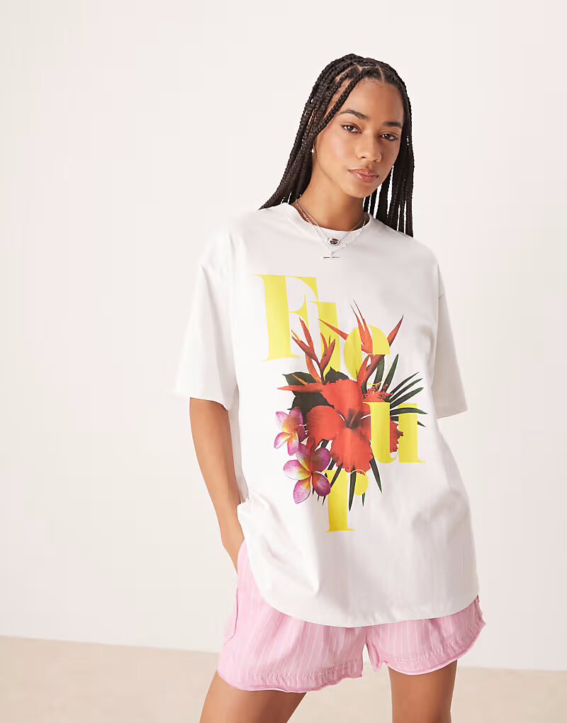 

Футболка свободного кроя ASOS DESIGN с принтом «Флер» белого цвета