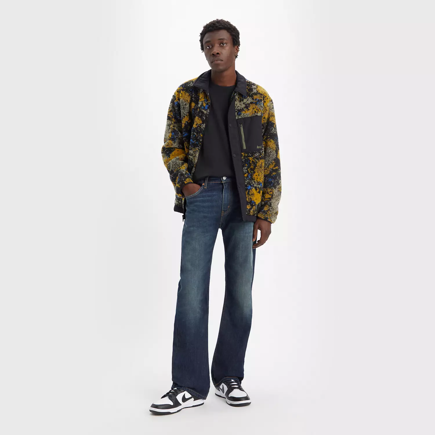 

Узкие мужские джинсы 527 Bootcut Levi's, цвет Comin Round the Mountain - Dark Wash - Stretch