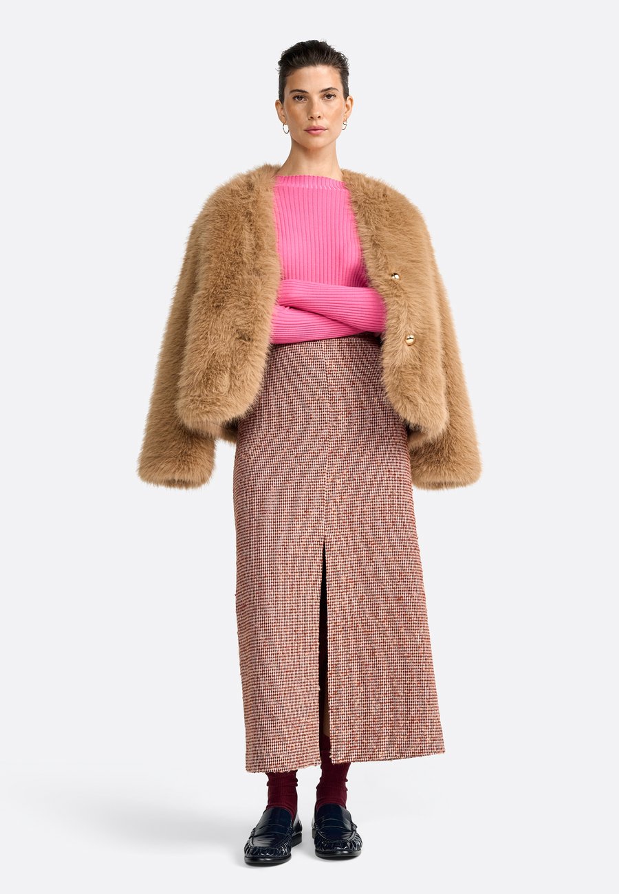 

Джемпер Rich & Royal Jumper, Pink Radiance/Pink
