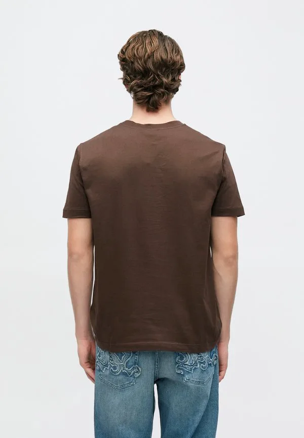 Подгонка обычной футболки Diesel, Brown — фото 3