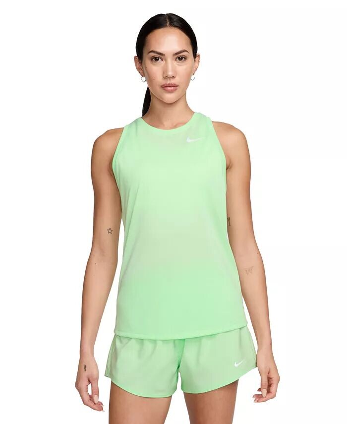

Женская тренировочная майка Dri-FIT Nike, зеленый