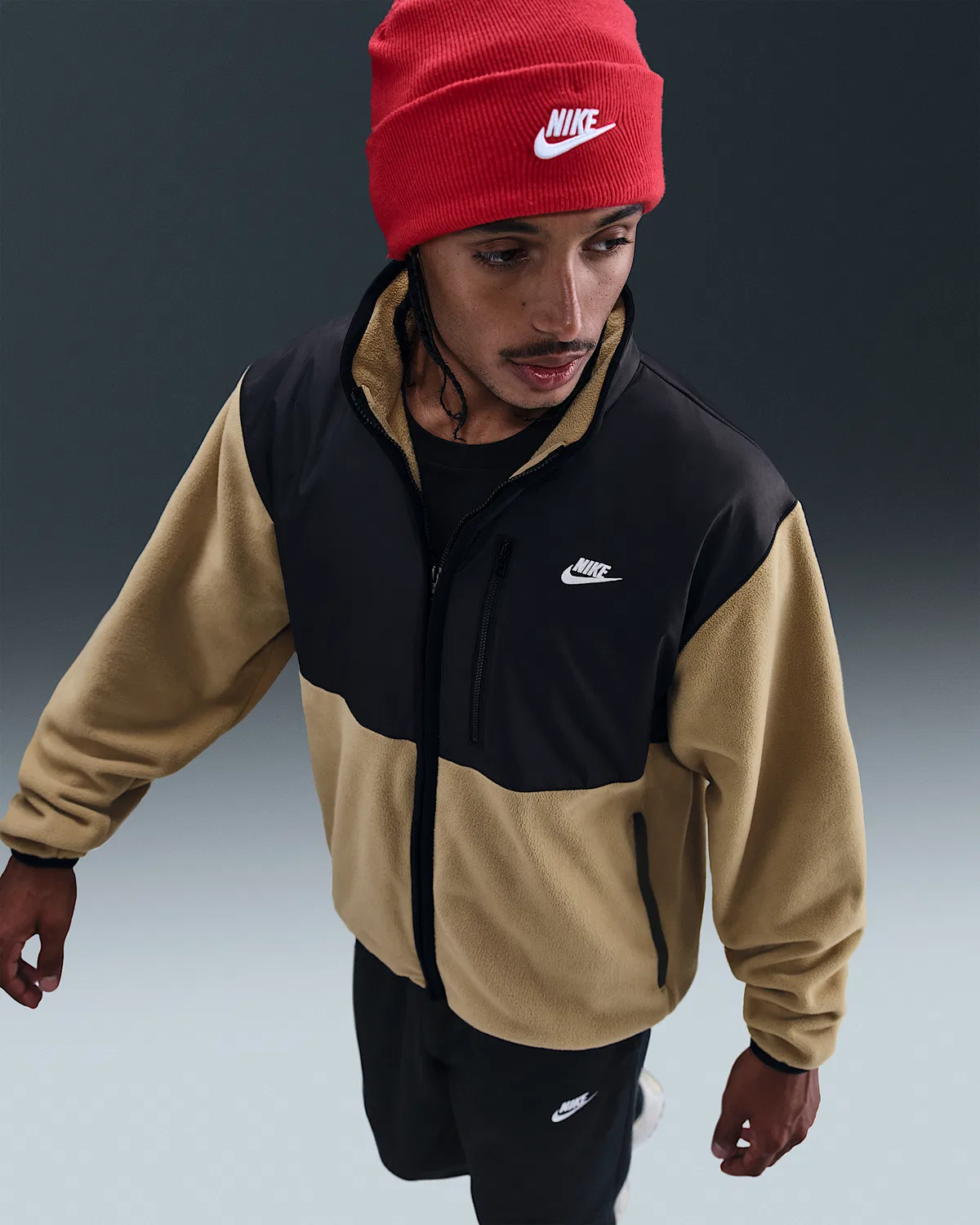 Мужская зимняя куртка на молнии Nike Sportswear Club, Parachute Beige/Black/White — фото 3