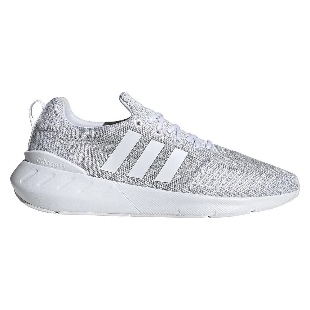 

Кроссовки adidas Swift Run 22 trainers, серый