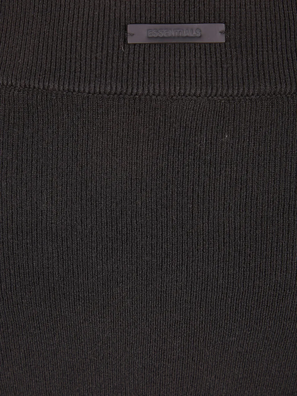 Вязаные шорты в рубчик Fear Of God Essentials, серый — фото 3