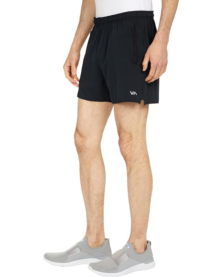

Шорты RVCA Yogger 15" Shorts, черный