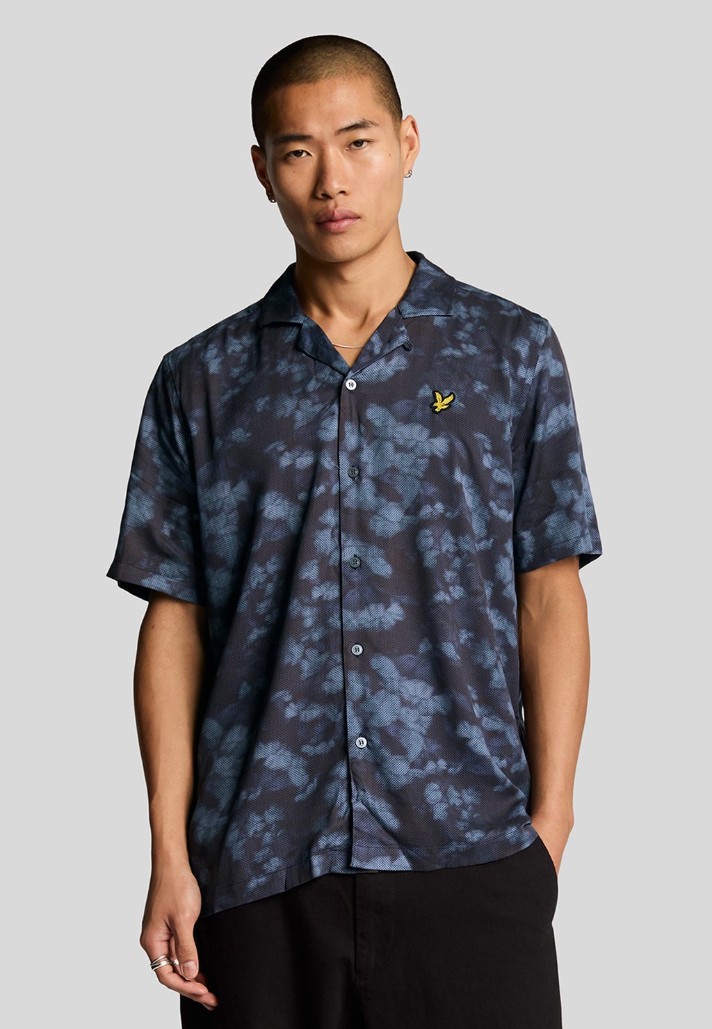 

Рубашка DIGITAL PRINT RESORT Lyle & Scott, темно-синий
