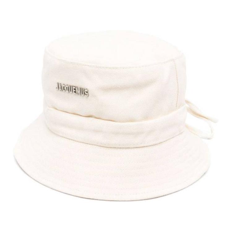 

Jacquemus Кепка-ведро с вышивкой логотипа и шнурком, Ecru