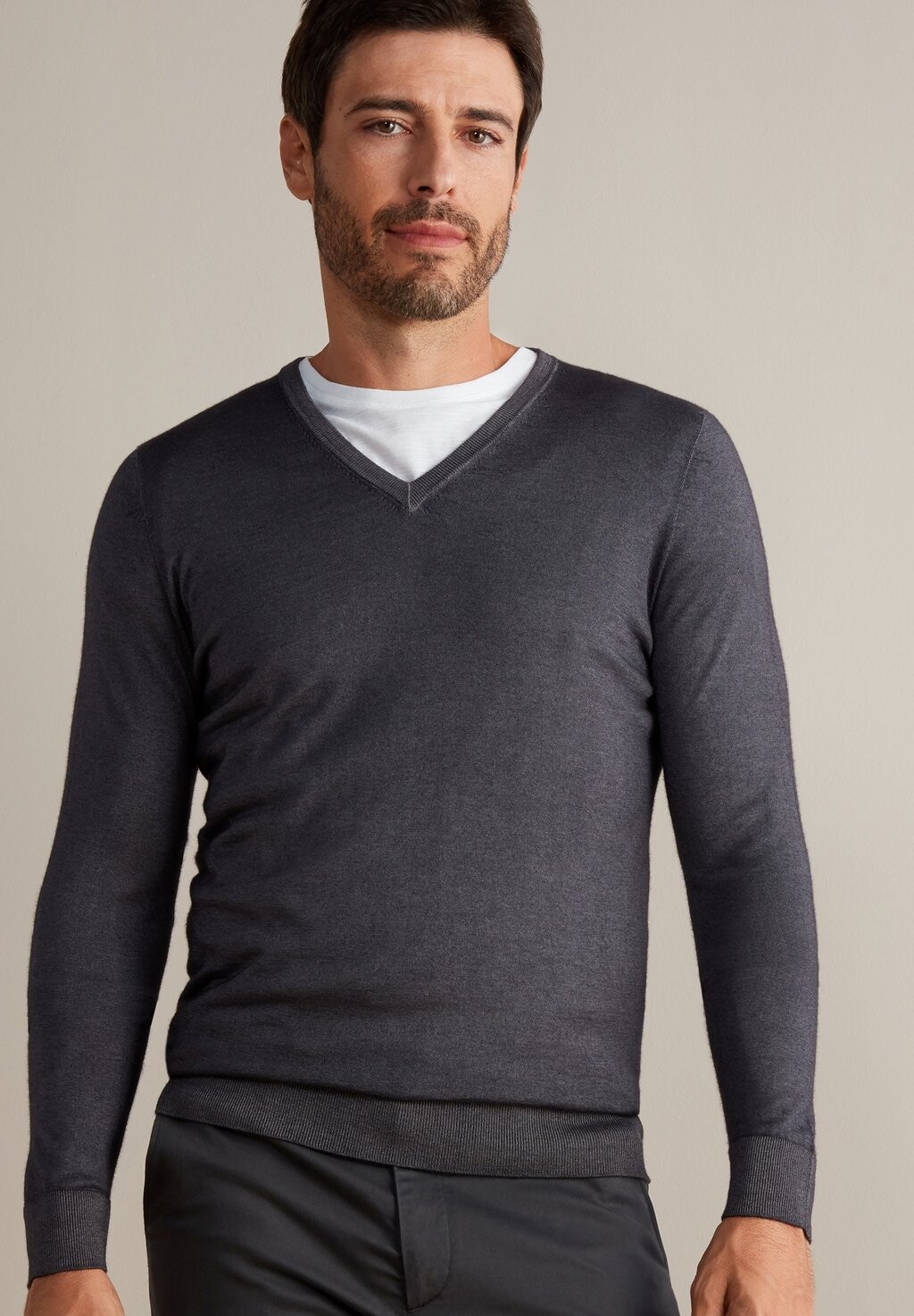 

Джемпер ULTRAFINE V-NECK Falconeri, серый