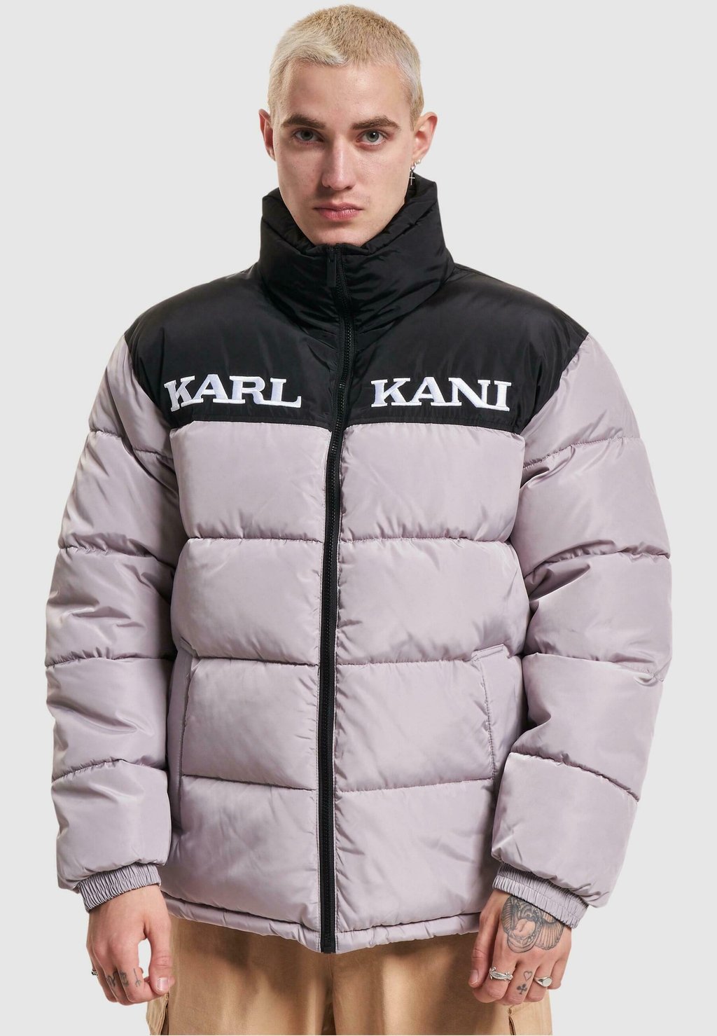 

Куртка зимняя KM-JK012-010-10 KK RETRO ESSENTIAL PUFFER Karl Kani, светло-серый