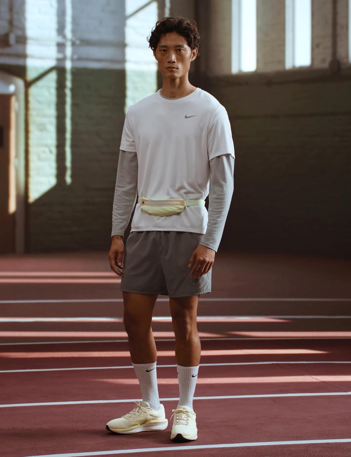 Мужские кроссовки для бега по шоссе Nike Winflo 11, желтый — фото 3