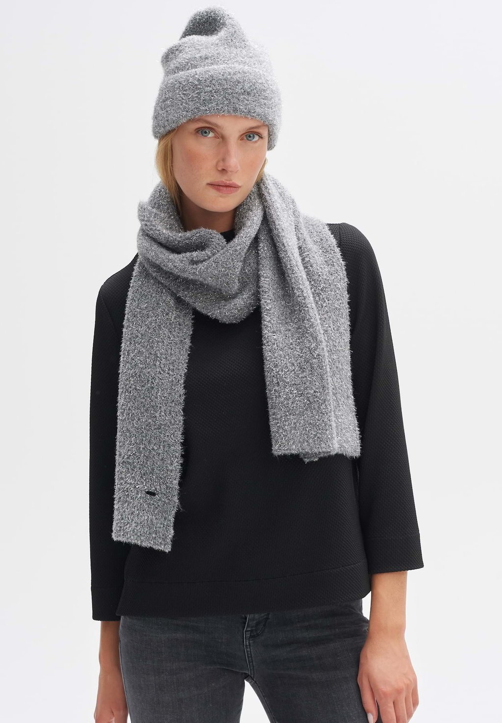 

Шарф AGLEZI OPUS, темно-серый