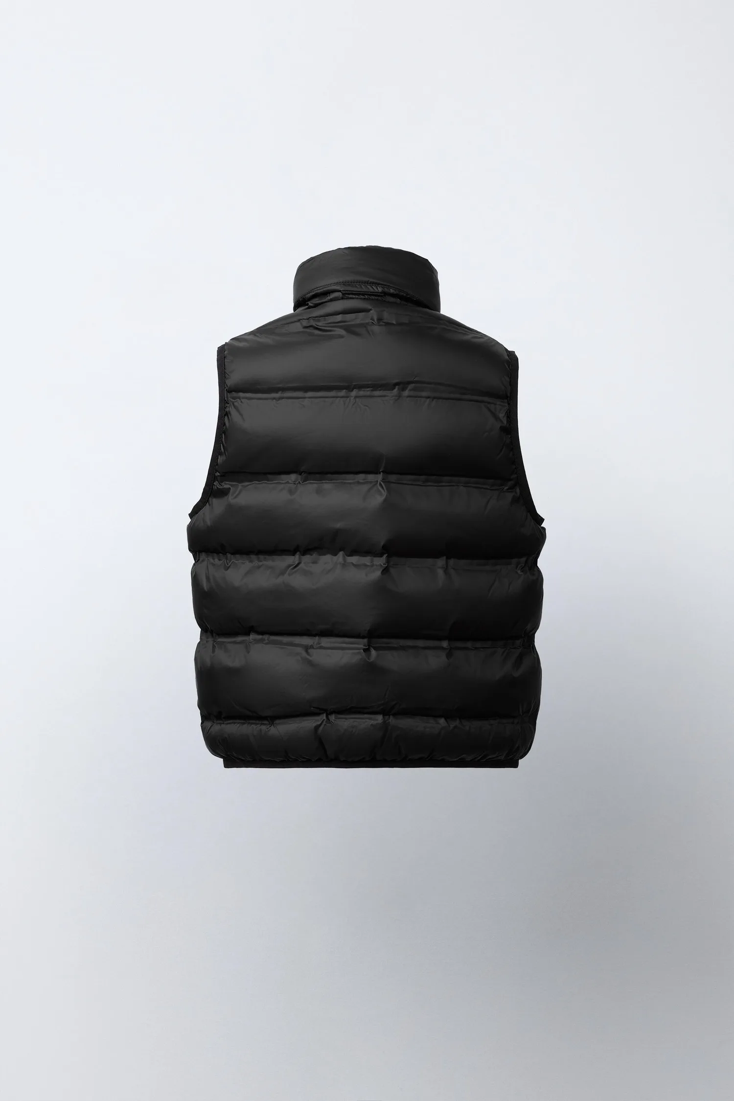 Водоотталкивающий легкий жилет с капюшоном Zara, черный — фото 3
