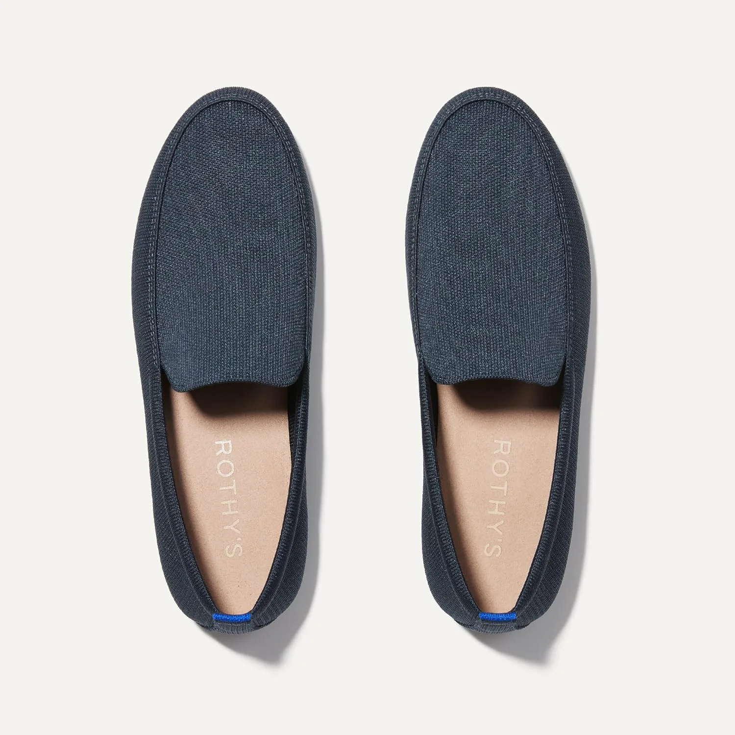 Мужские слипоны Rothy's The Ravello Loafer, повседневные лоферы, изготовленные из переработанных пластиковых бутылок, можно стирать в машине, темно-синий — фото 4