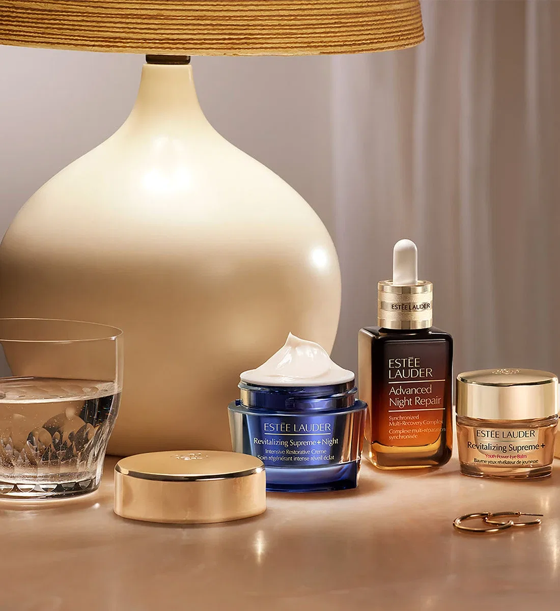 Масло для лица Estée Lauder — Интенсивный восстанавливающий , пробуждающий сияние Revitalizing Supreme+ Estee , синий — фото 3