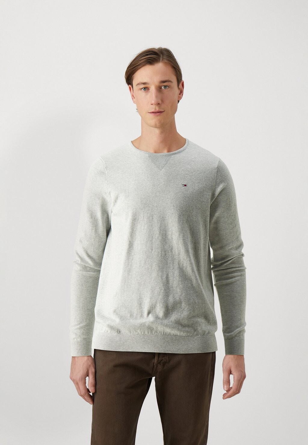 

Джемпер вязаный CLASSIC CREW NECK Tommy Hilfiger, цвет light grey heather