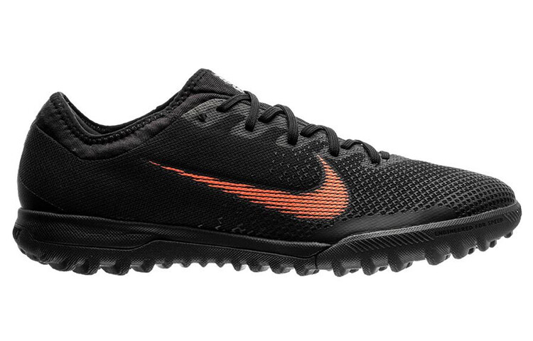 

Nike Футбольная обувь Мужчины