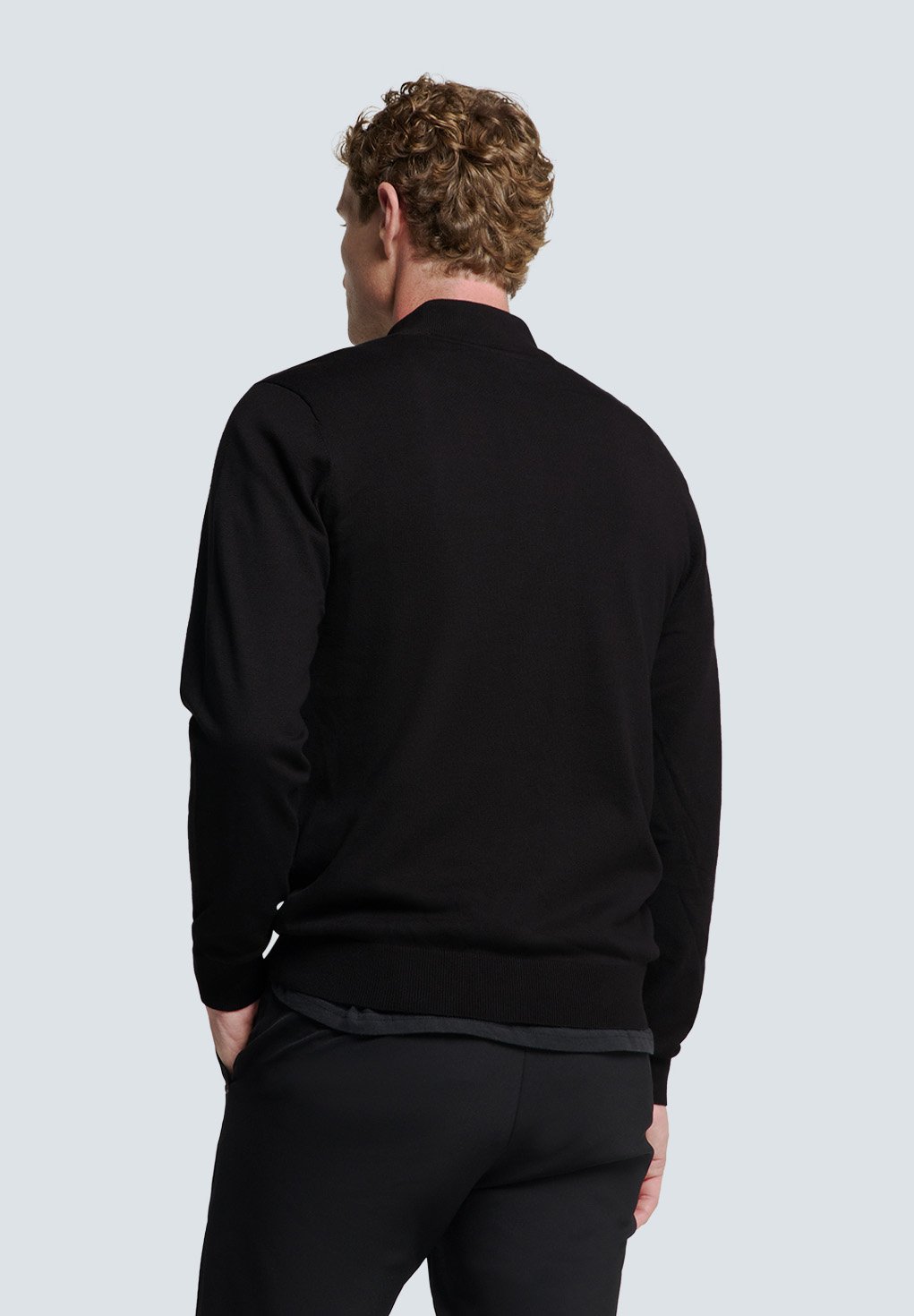 

Джемпер TIMELESS BASICS HALF-ZIP NO EXCESS, черный