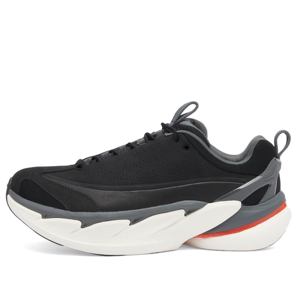 

Кроссовки Elevon x Hoka One One, мультиколор