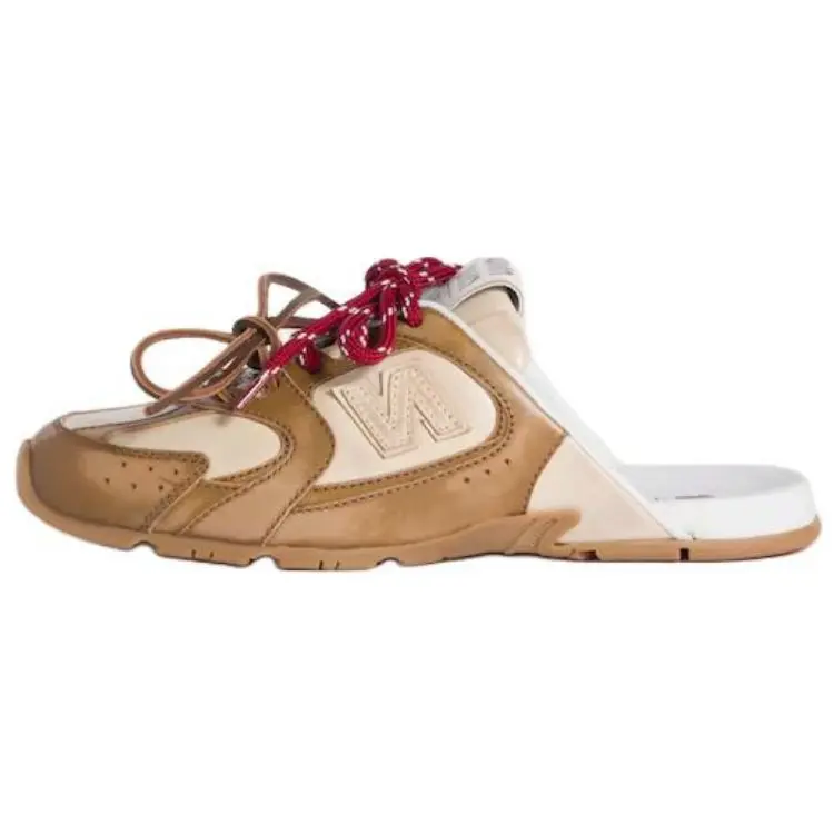 MIU MIU Сандалии женские New Balance x NB 530 SL с закрытым носком, цвет лайм-серый