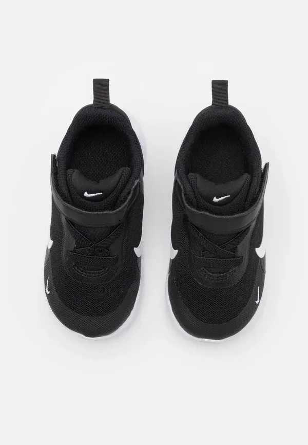 Кроссовки для бега по шоссе Revolution 7 Nike Performance, черный/белый — фото 4