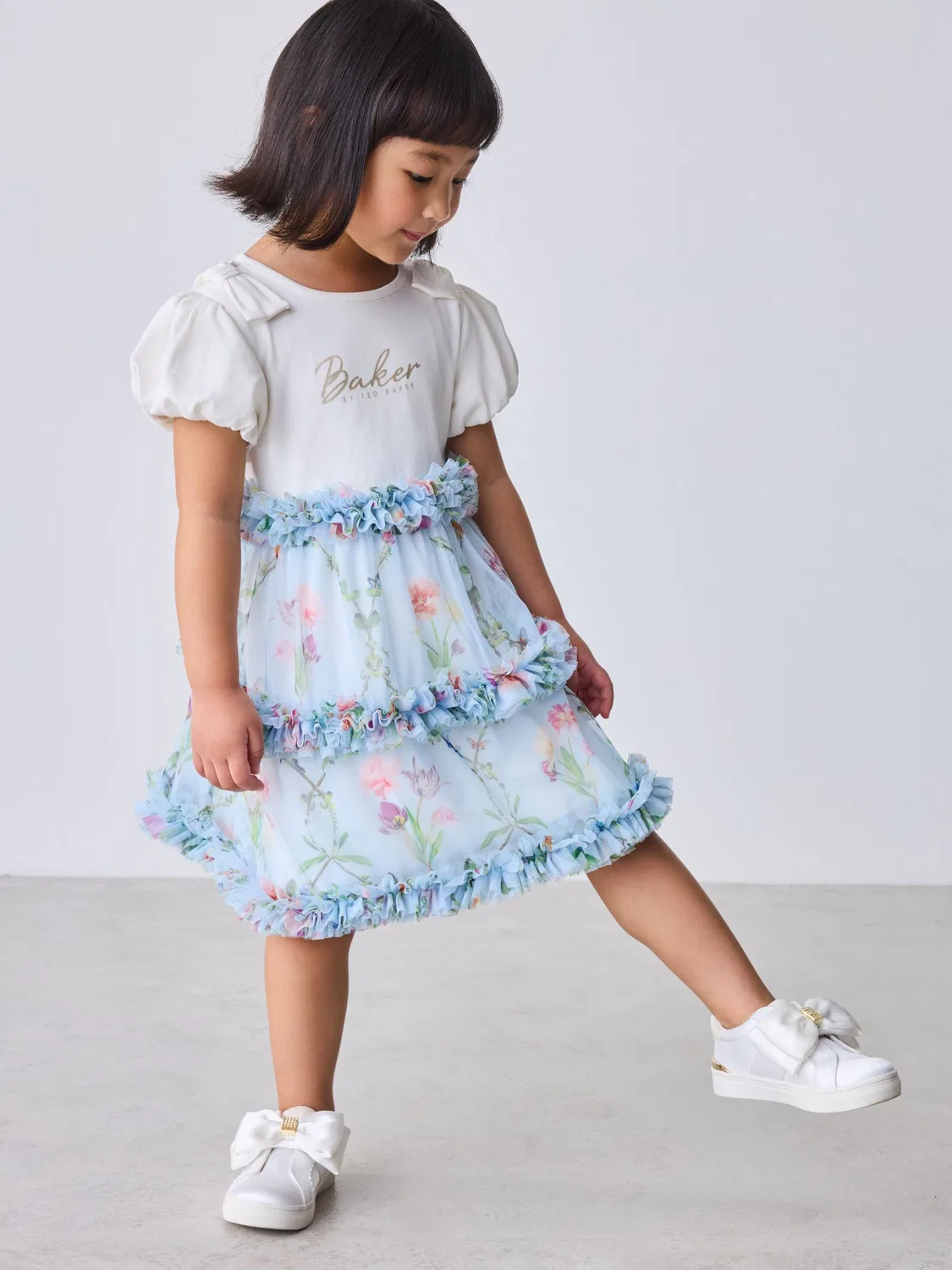 Платье Baker by Ted Baker синего и белого цвета — фото 4