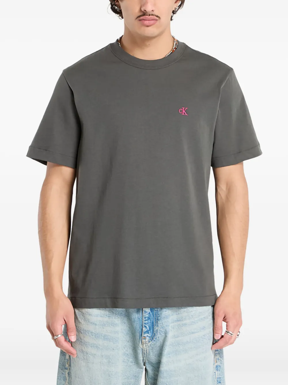 

Футболка с логотипом Calvin Klein, серый