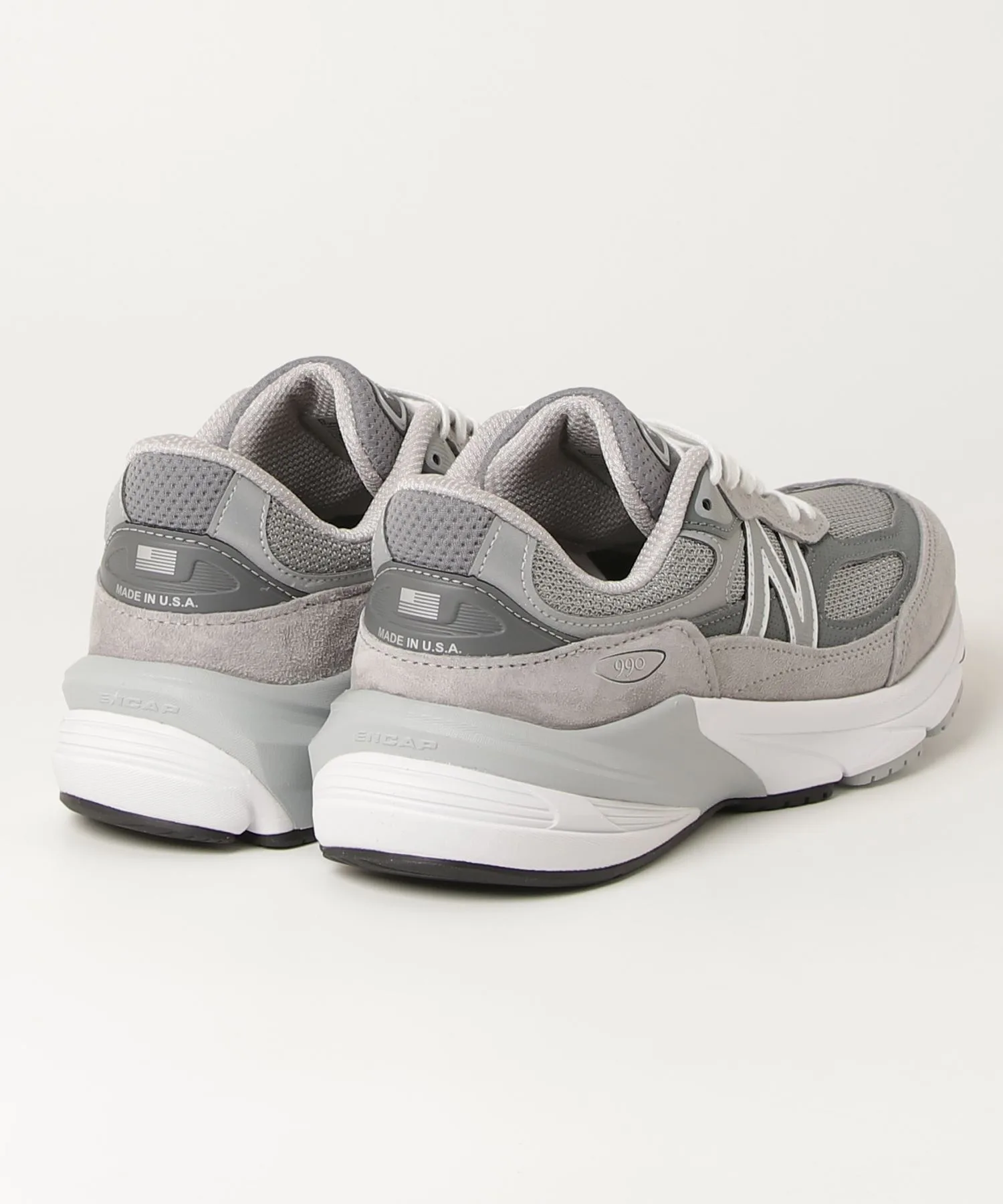 Мужские кроссовки для бега с технологией FuelCell M990 GL6 New Balance серые — фото 2