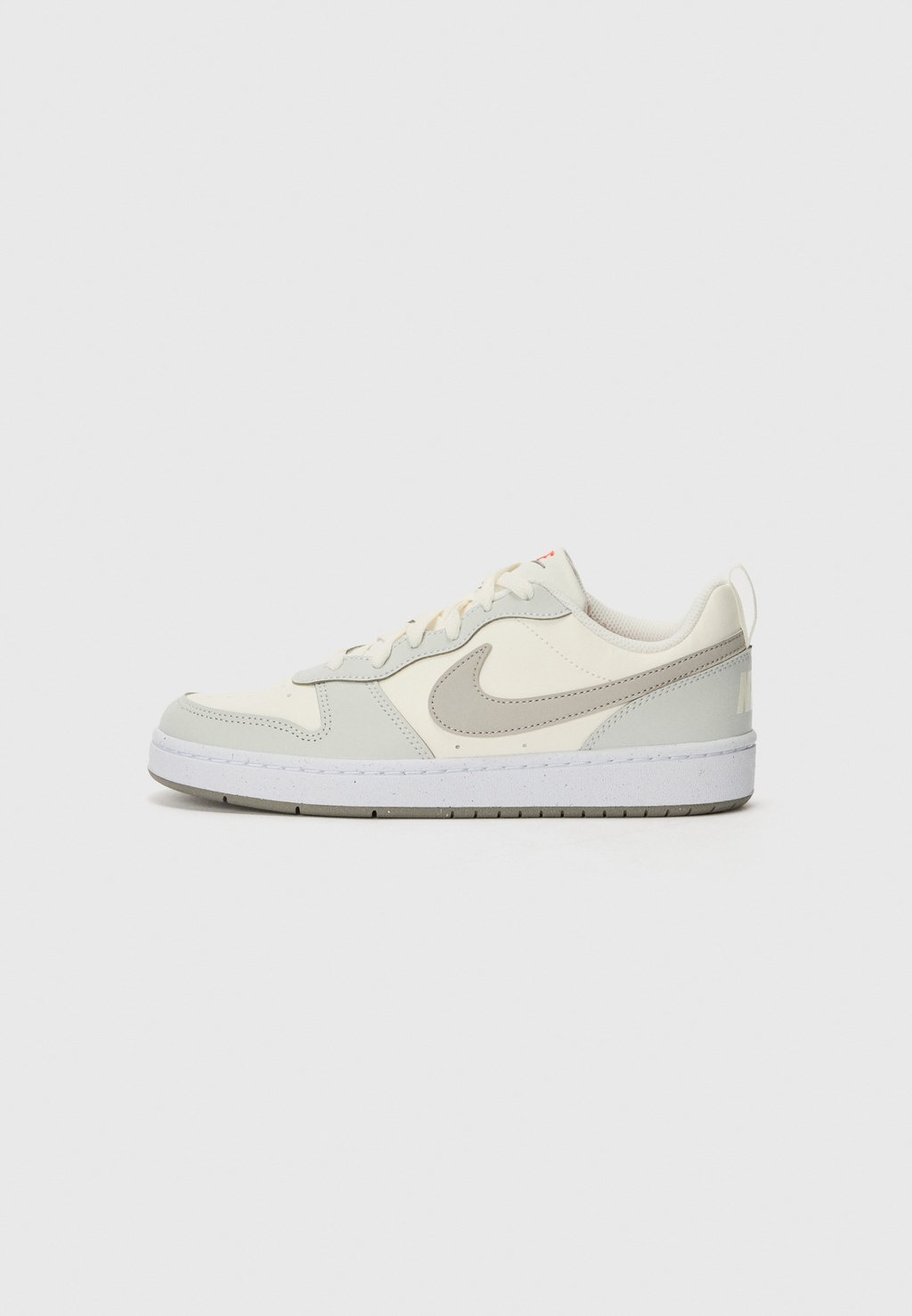 

Кроссовки COURT BOROUGH RECRAFT UNISEX Nike Sportswear, белый