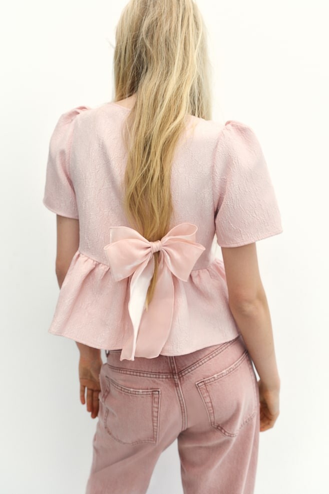 

Блузка с баской из парчи H&M, розовый