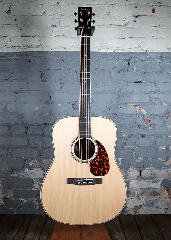 

Акустическая гитара Larrivee D-44R Legacy Series - High Gloss