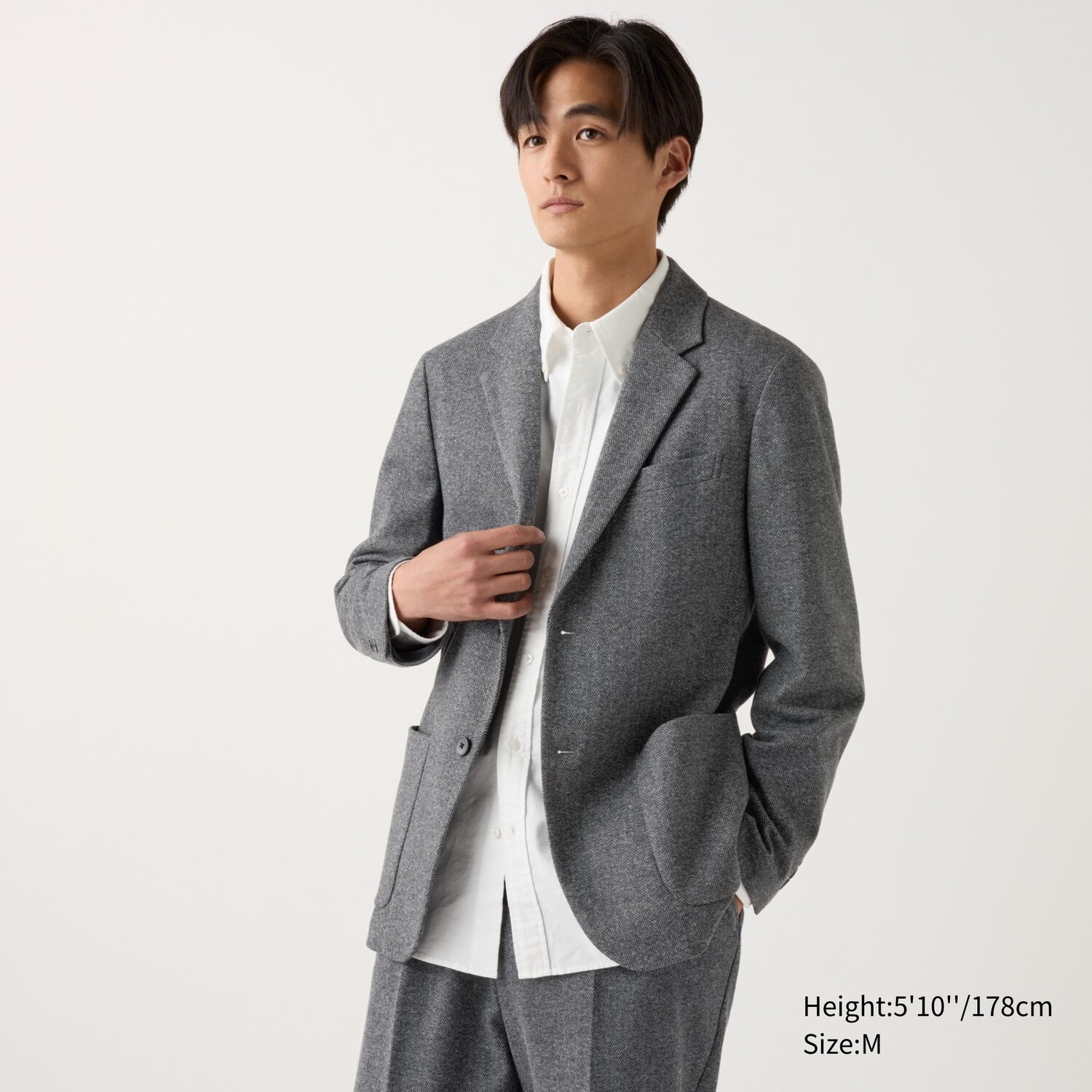 

Удобная куртка с принтом UNIQLO, серый