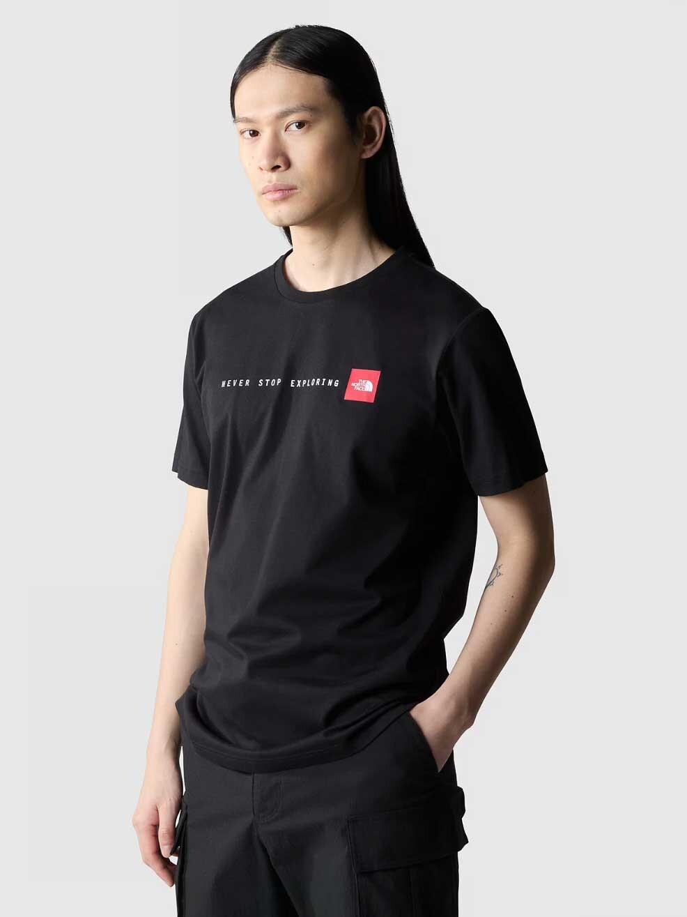 

Футболка The North Face M S/S NEVER STOP EXPLORING, черный