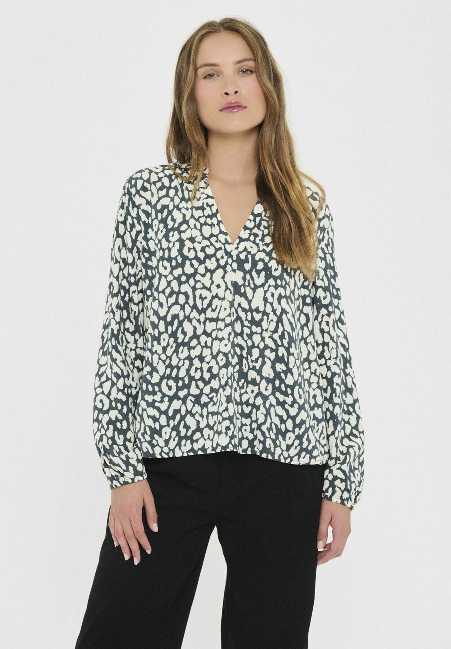 

Блуза Saint Tropez EDASZ BLOUSE, Winter Urban Chic Leopard/Light Green