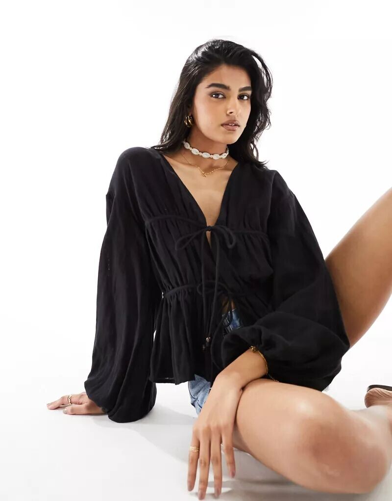 

Черный топ с длинными рукавами и завязками ASOS