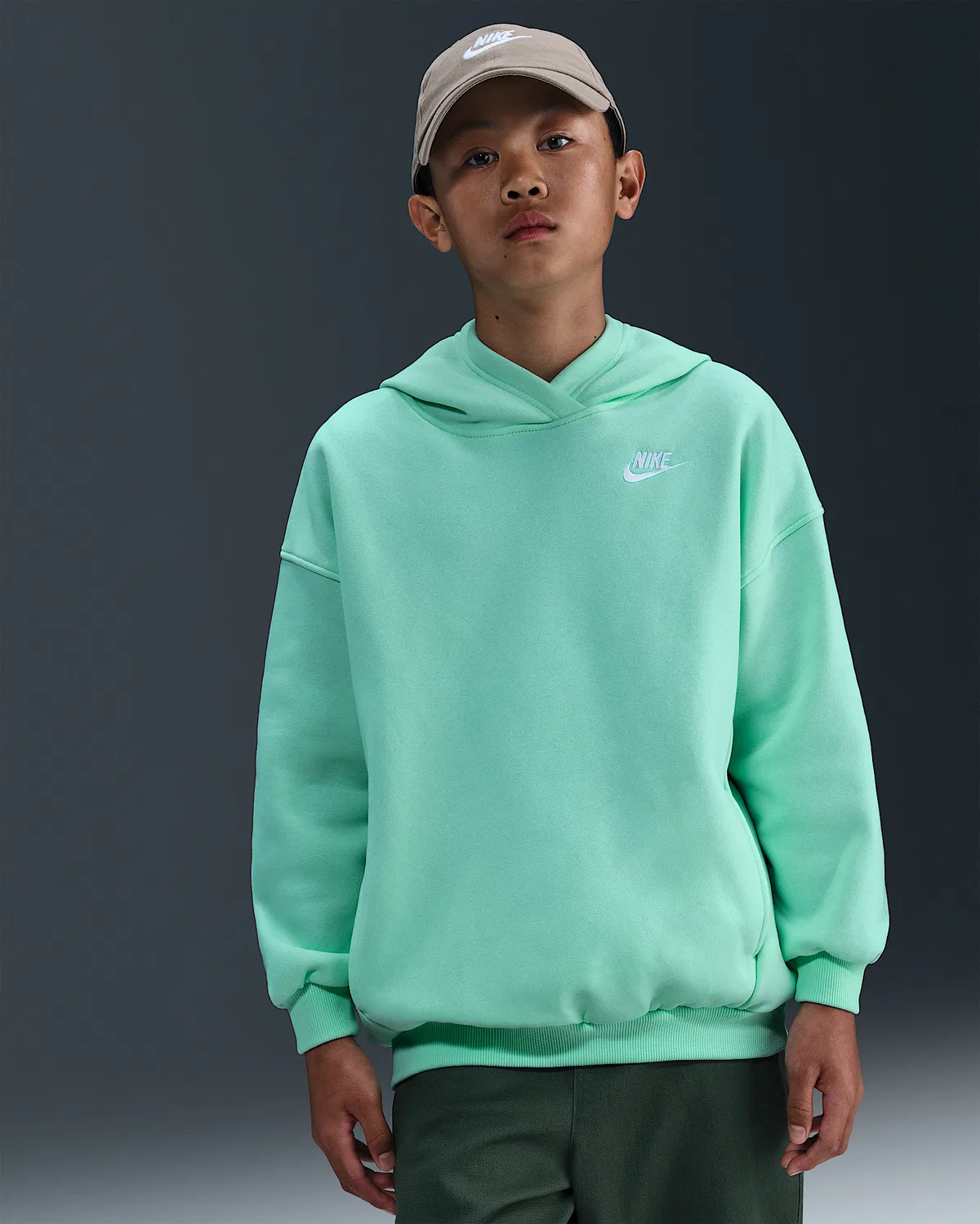 Детский оверсайз худи Nike Sportswear Club Fleece, Mint Foam/Mint Foam/White — фото 3
