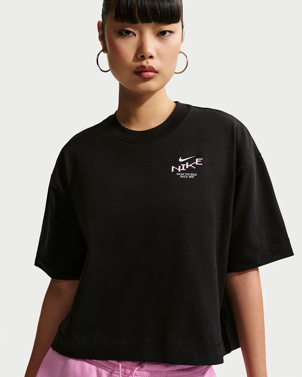 Женская оверсайз укороченная футболка Nike Sportswear, Black
