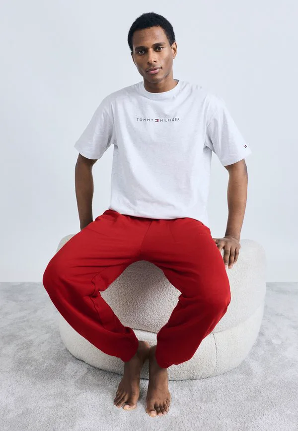 Незаменимые махровые домашние спортивные штаны с манжетами. Tommy Hilfiger, Dark Magma