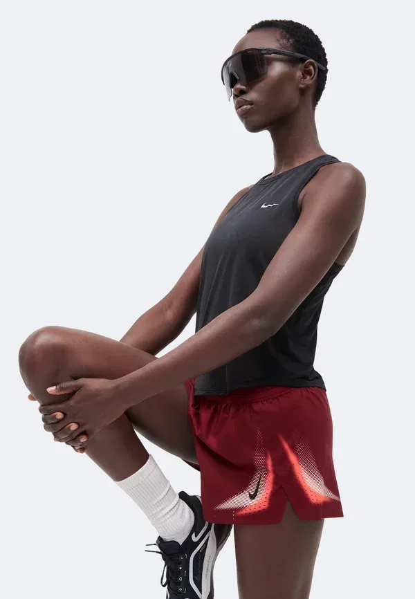 Топ Nike Performance Swift, черно-белый — фото 3