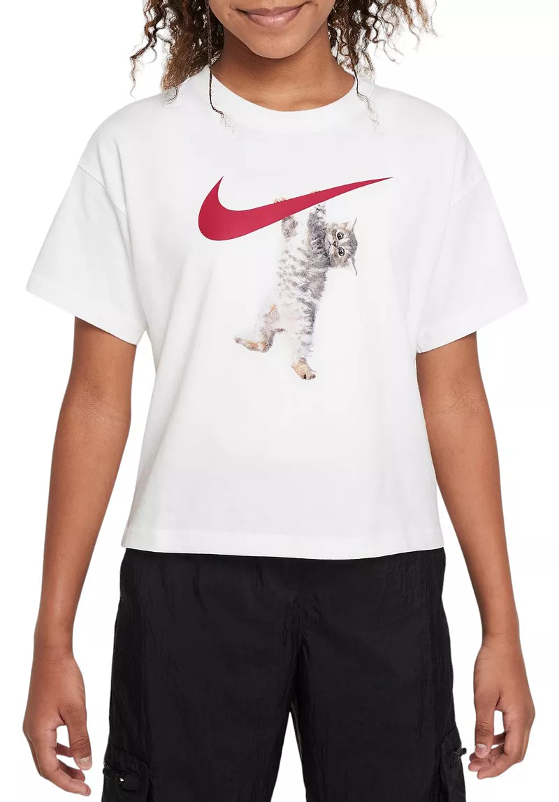 

Футболка с рисунком котенка Nike Sportswear для девочек, белый