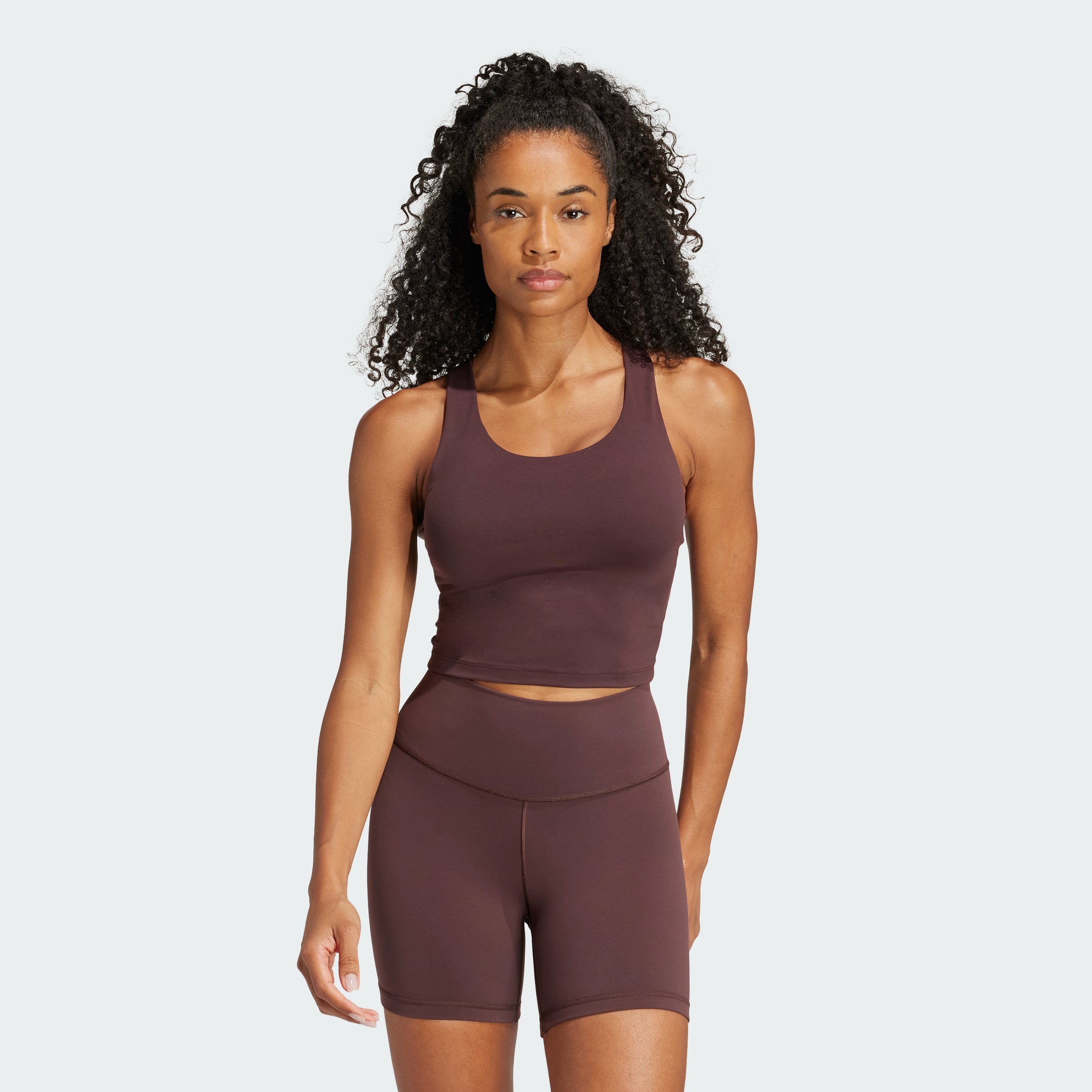 

Женская майка-бюстгальтер Adidas All Me Medium-Support Long Line, цвет shadow brown