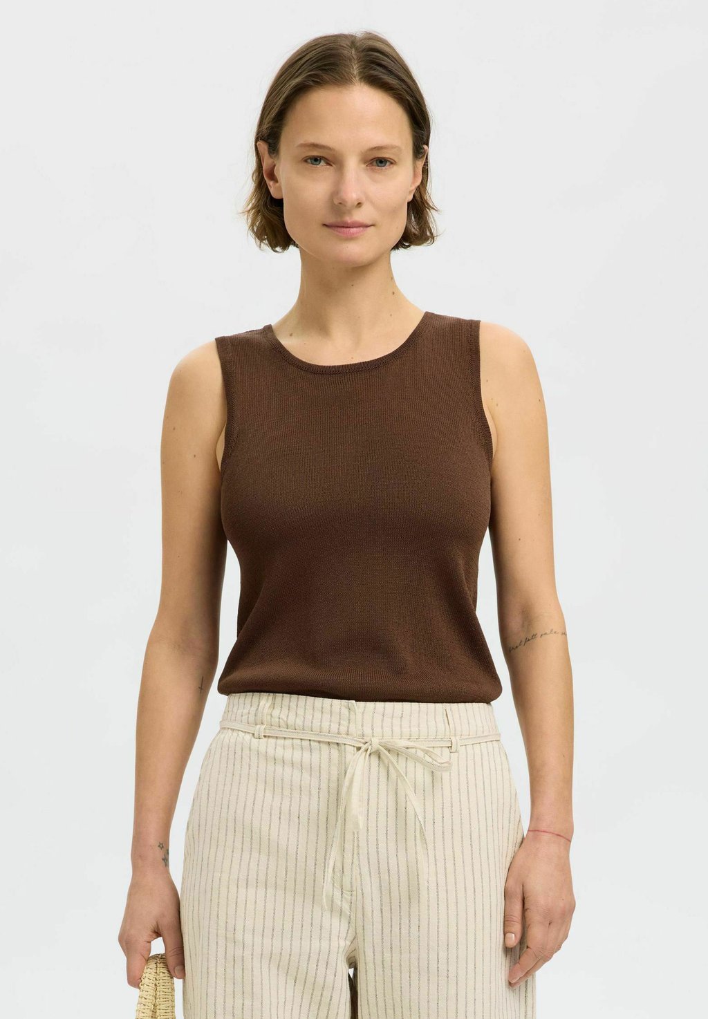 

Топ Selected Femme, коричневый