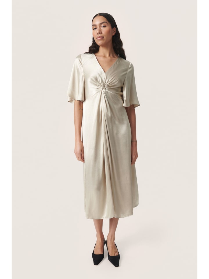 

Платье SLMilu прямого кроя в цвете Spray Green Soaked in Luxury