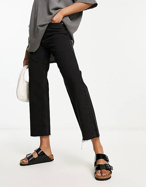 

Черные укороченные прямые джинсы ASOS DESIGN