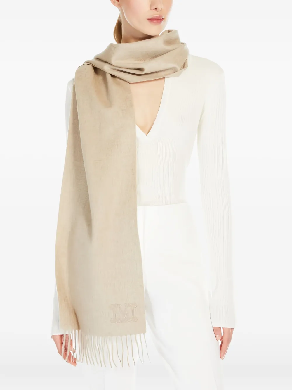

Шарф с бахромой и вышитым логотипом MAX MARA, нейтральный