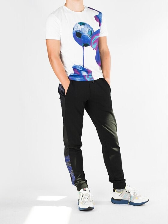 

Брюки из ткани regular fit Bikkembergs, черный