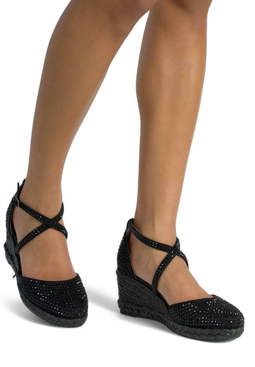 Босоножки на платформе Platform heels Alma en Pena, черный