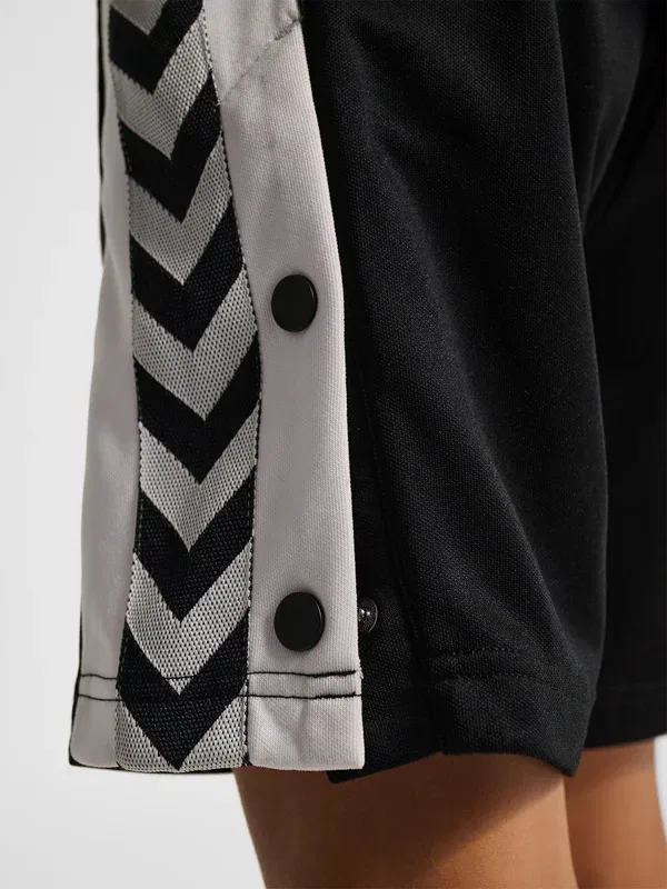 Шорты Hummel Chevron, черный — фото 4