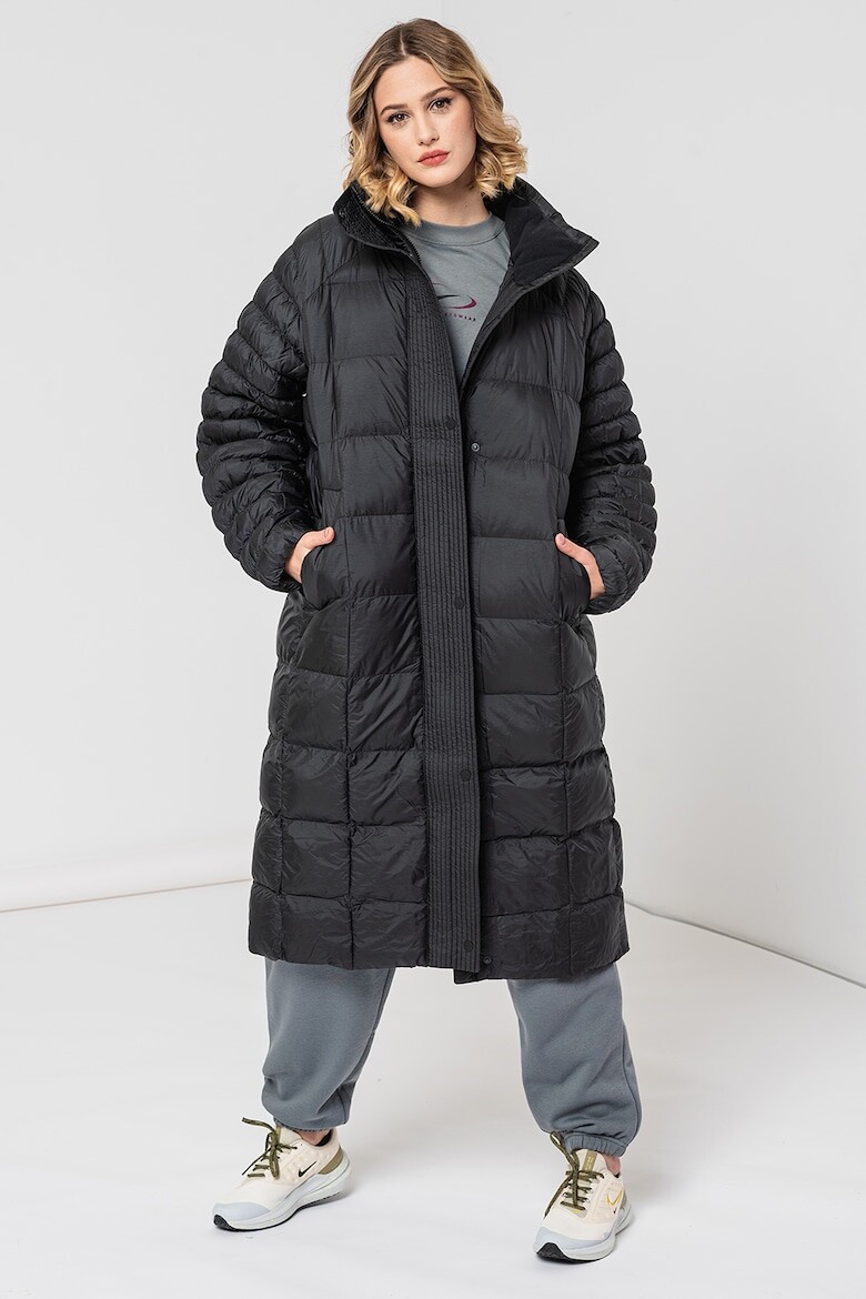 

Длинная стеганая зимняя куртка Swoosh Nike, черный