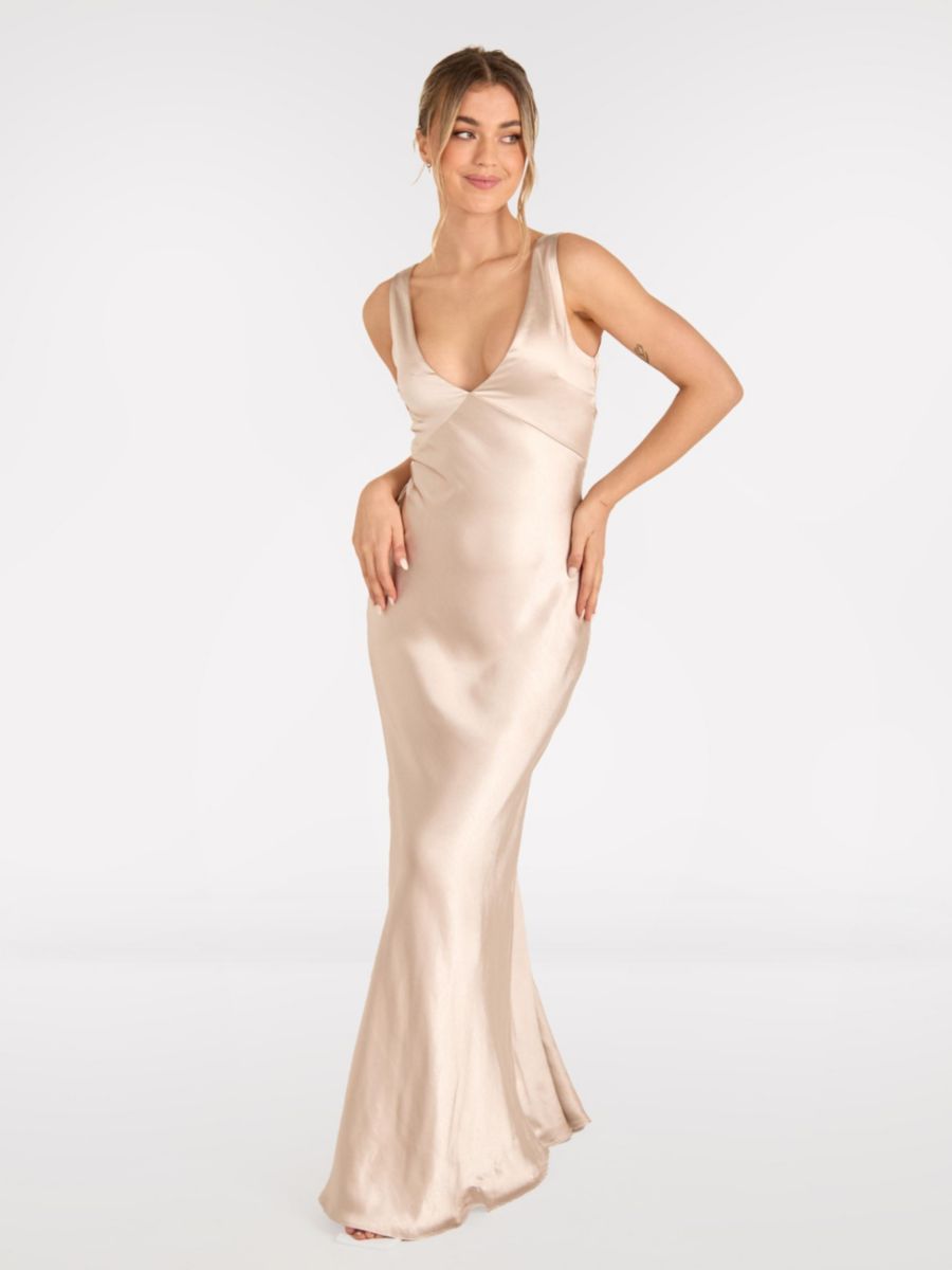 

Женское атласное платье подружки невесты с перекрученной спинкой Six Stories, Oyster